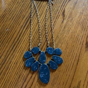 Black crackle necklace new